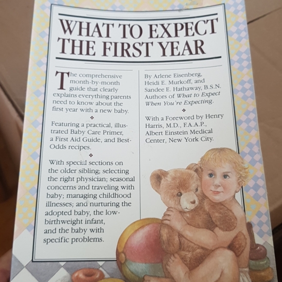 Baby book - Picture 1 of 1